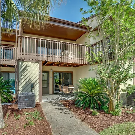 Portside Resort Pet Friendly Rentals By Panhandle Getaways Panama City Beach Room photo